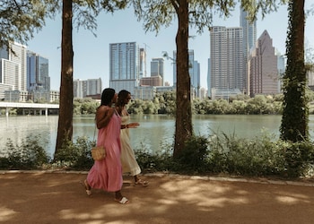 ac hotel austin university