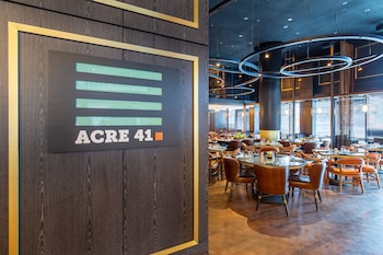 ac hotel austin university
