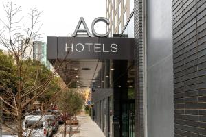 ac hotel austin university