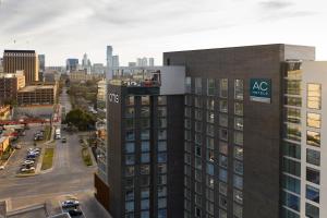 ac hotel austin university