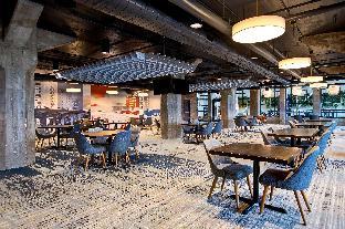 embassy suites by hilton rockford riverfront