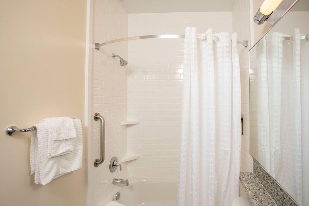candlewood suites jacksonville mayport an ihg hotel