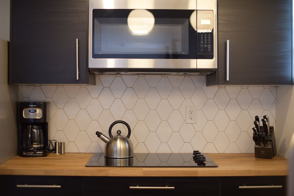 spoke and vine motel