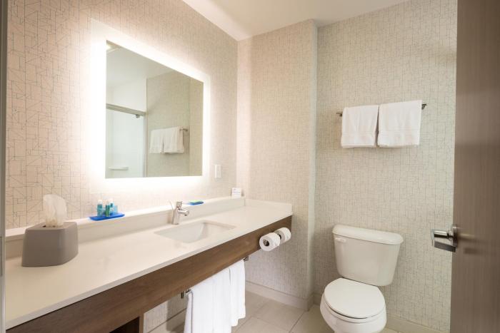holiday inn express and suites michigan city an ihg hotel