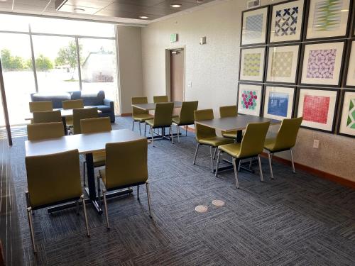holiday inn express and suites michigan city an ihg hotel