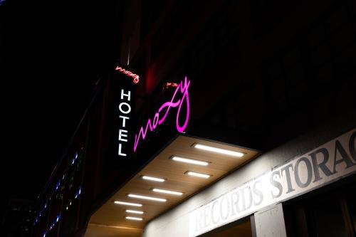 moxy nashville downtown