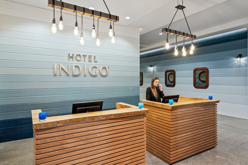 hotel indigo everett waterfront place an ihg hotel
