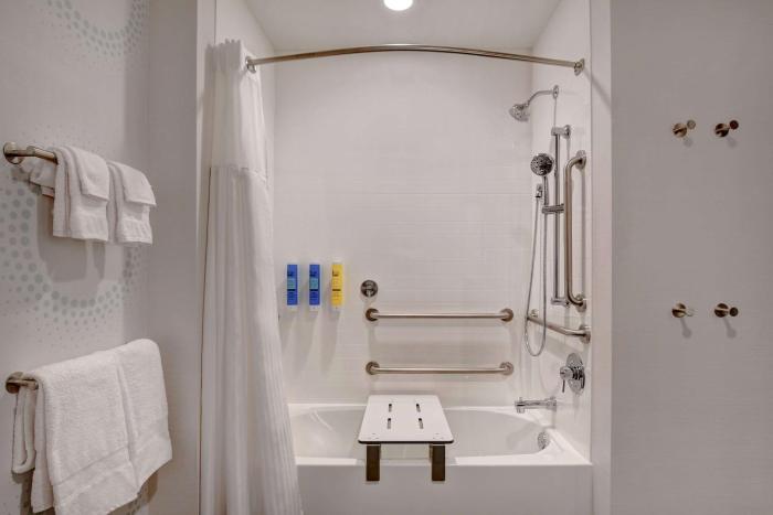 tru by hilton columbia greystone