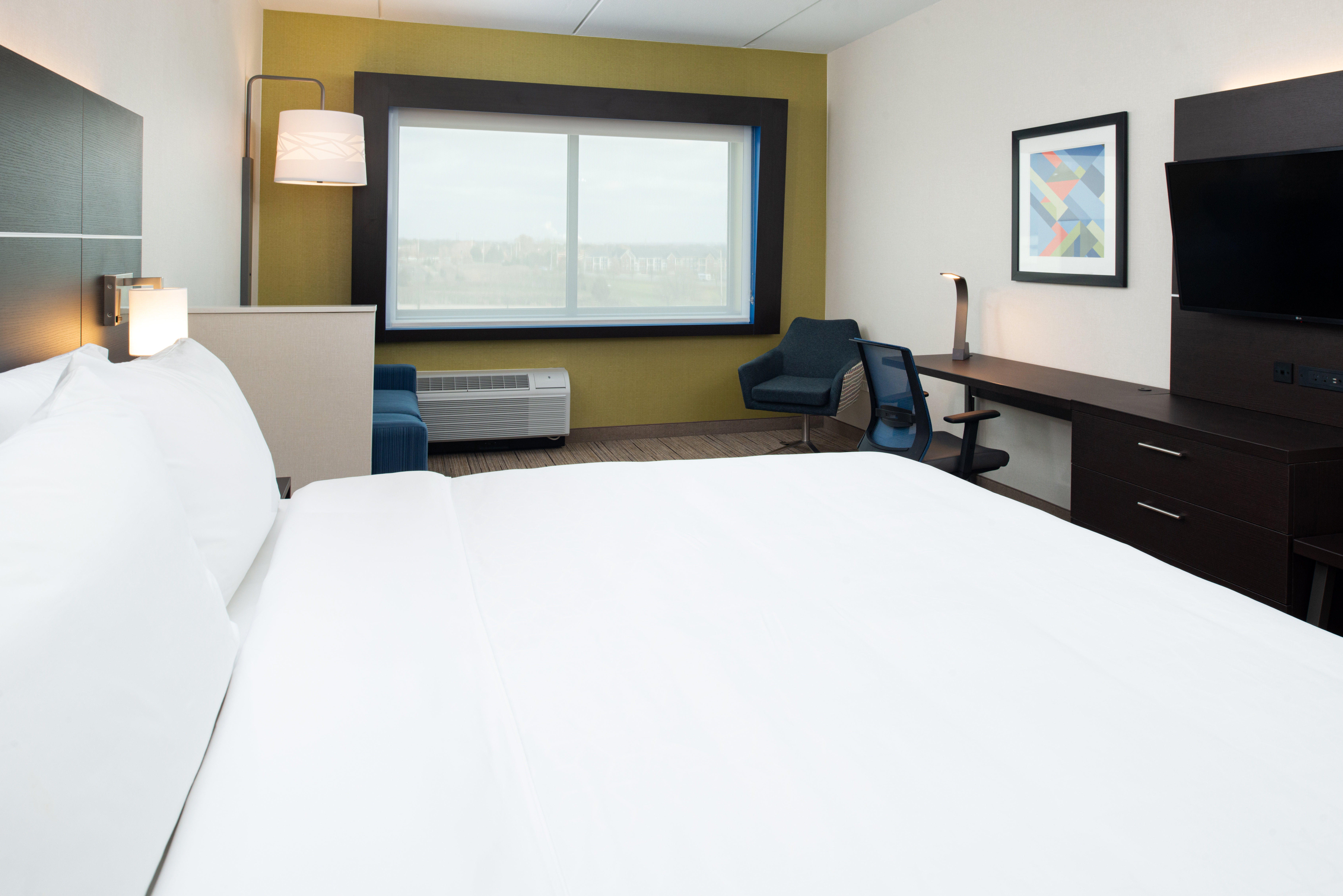 hol inn exp and suites romeoville joliet north