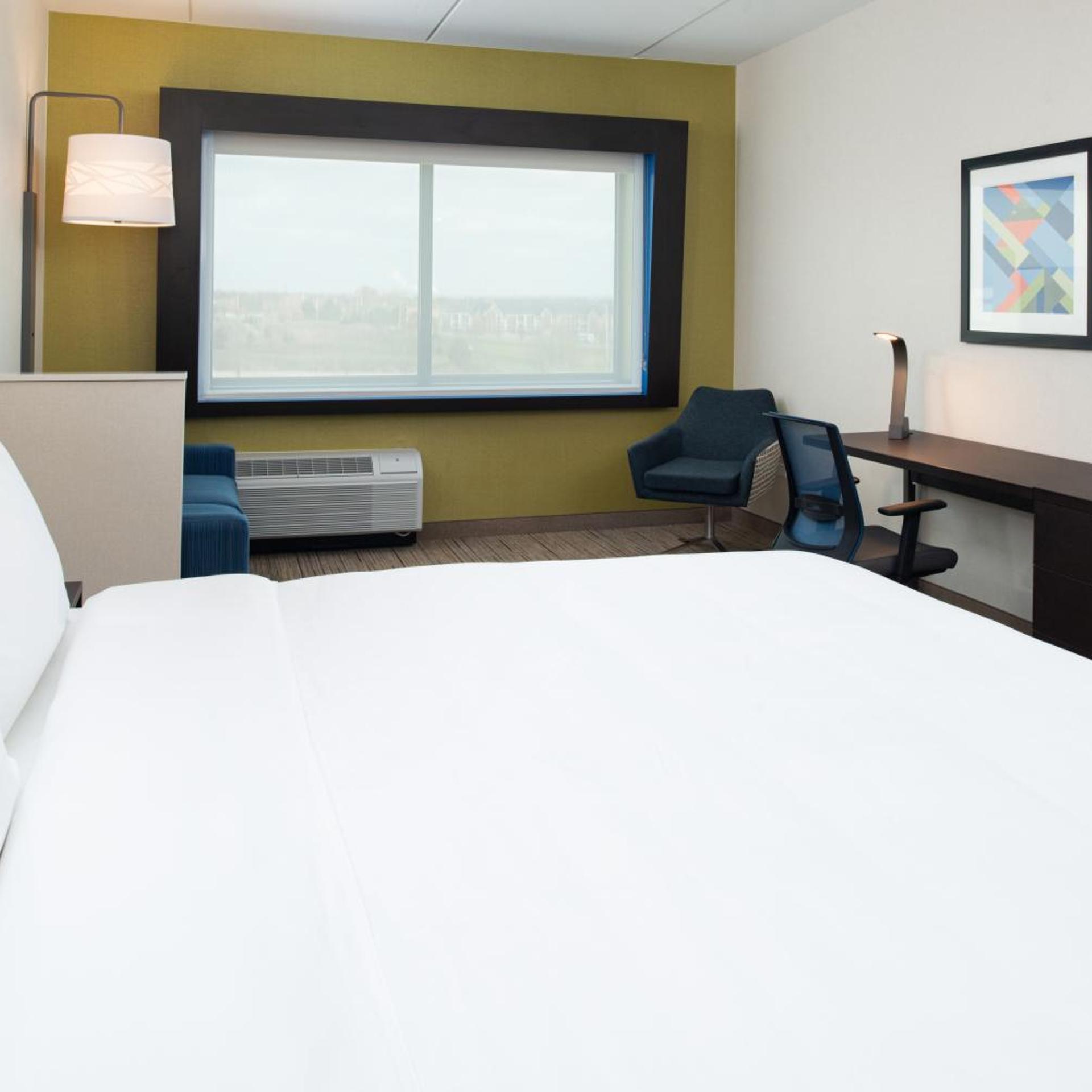 hol inn exp and suites romeoville joliet north