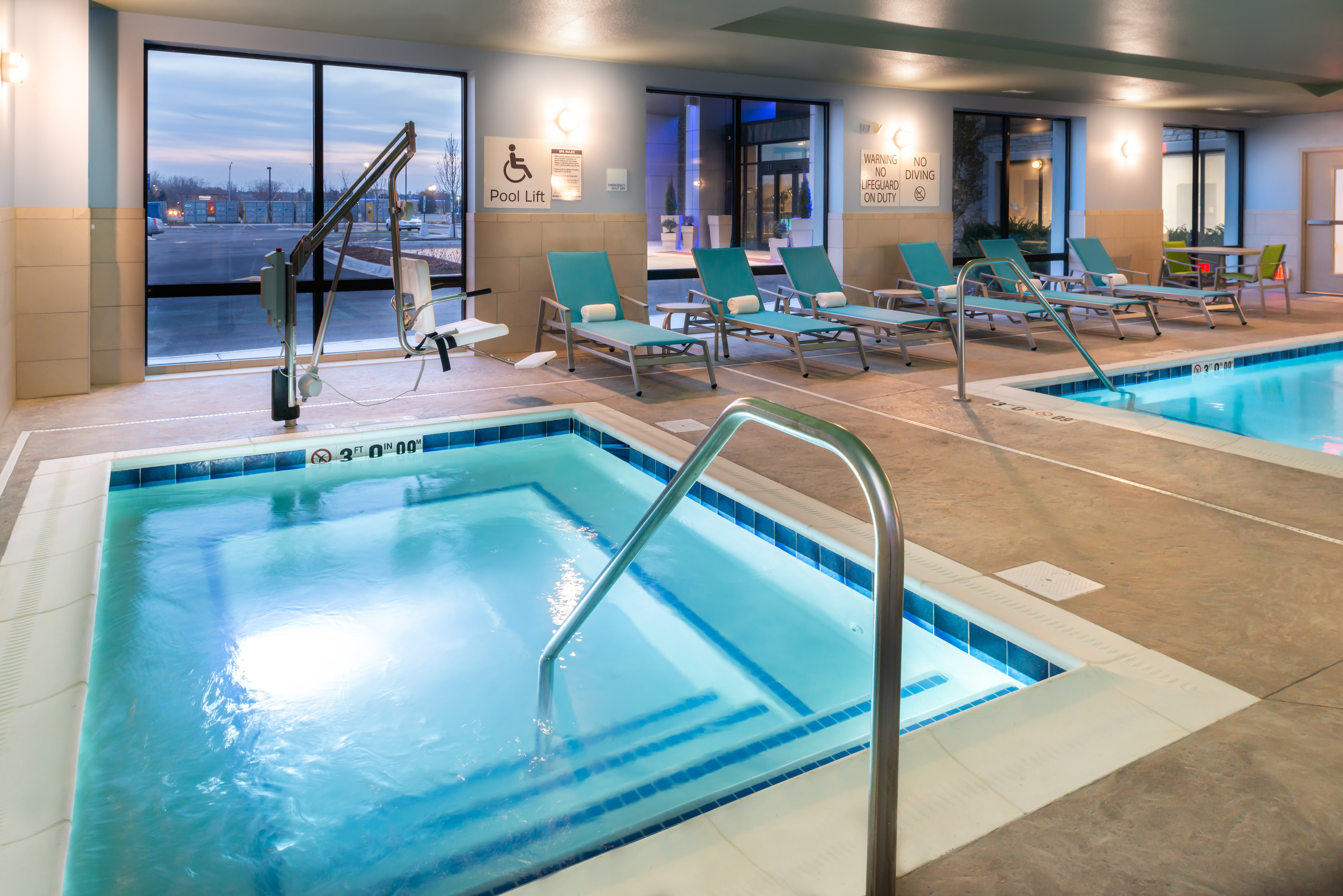 hol inn exp and suites romeoville joliet north