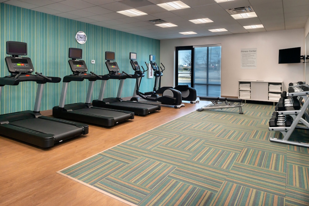 hol inn exp and suites romeoville joliet north