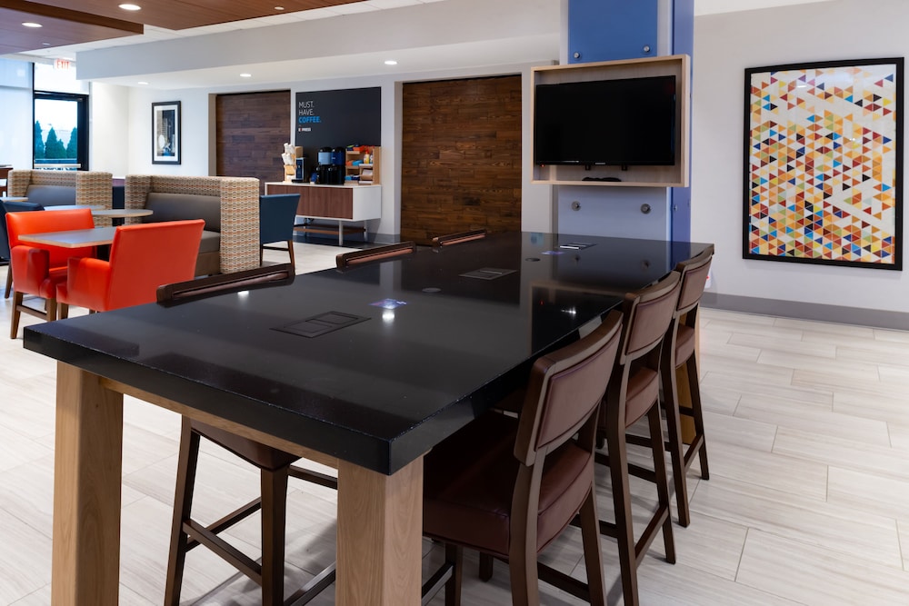 hol inn exp and suites romeoville joliet north