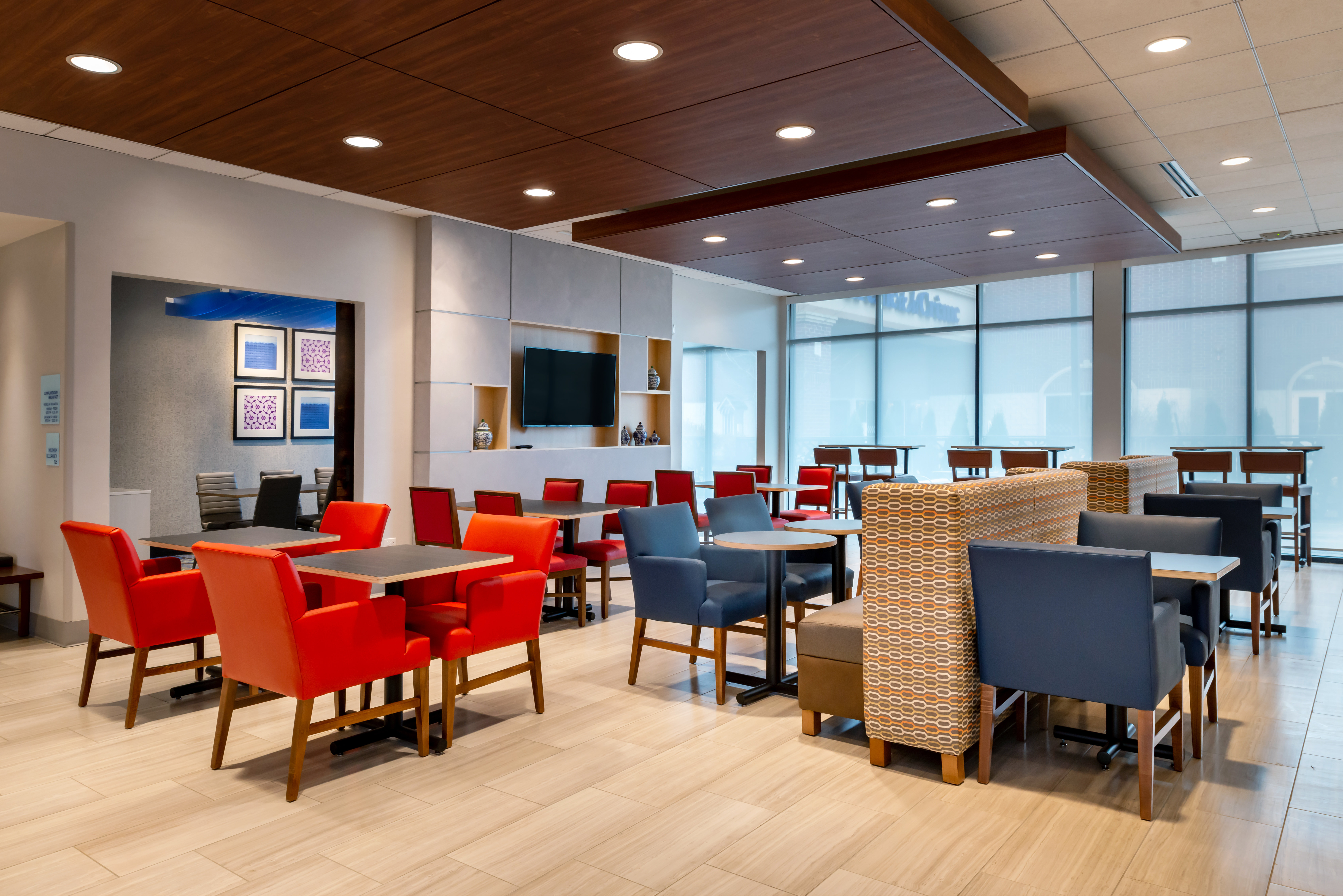 hol inn exp and suites romeoville joliet north