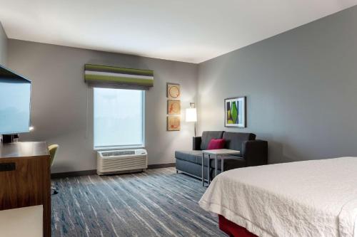 hampton inn madison