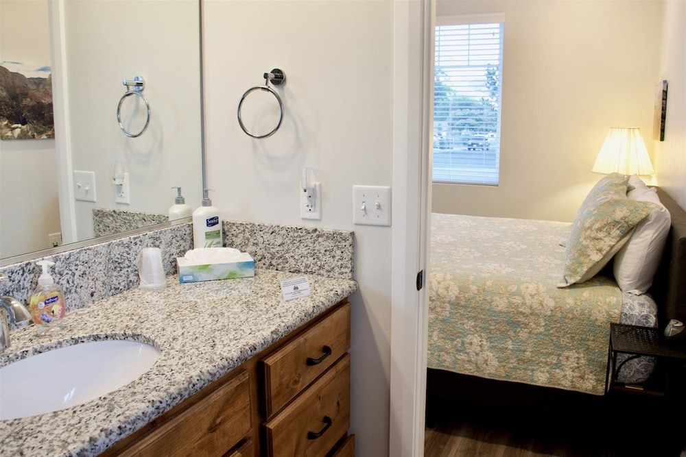 zions camp and cottages