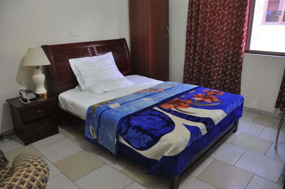 oscarpak royal hotel