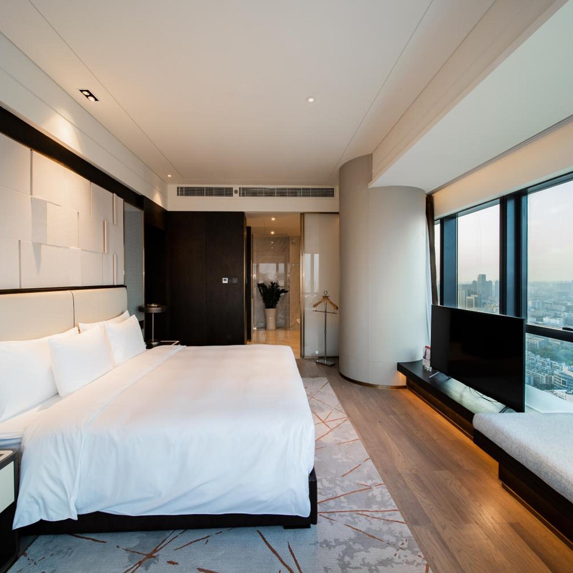 crowne plaza shenzhen nanshan an ihg hotel