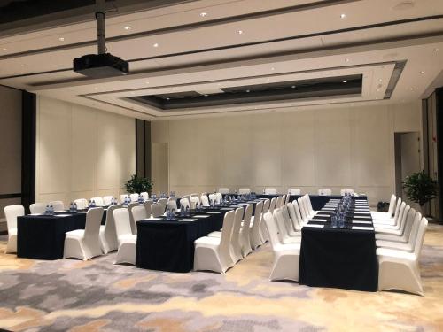 crowne plaza shenzhen nanshan an ihg hotel