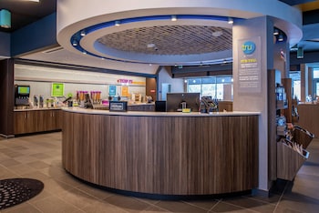 tru by hilton elkhart in