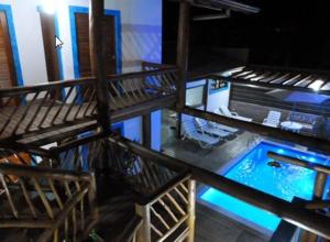 velinn pousada iguana azul