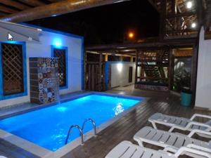 velinn pousada iguana azul