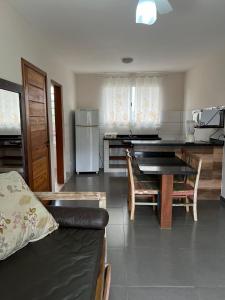 velinn pousada iguana azul