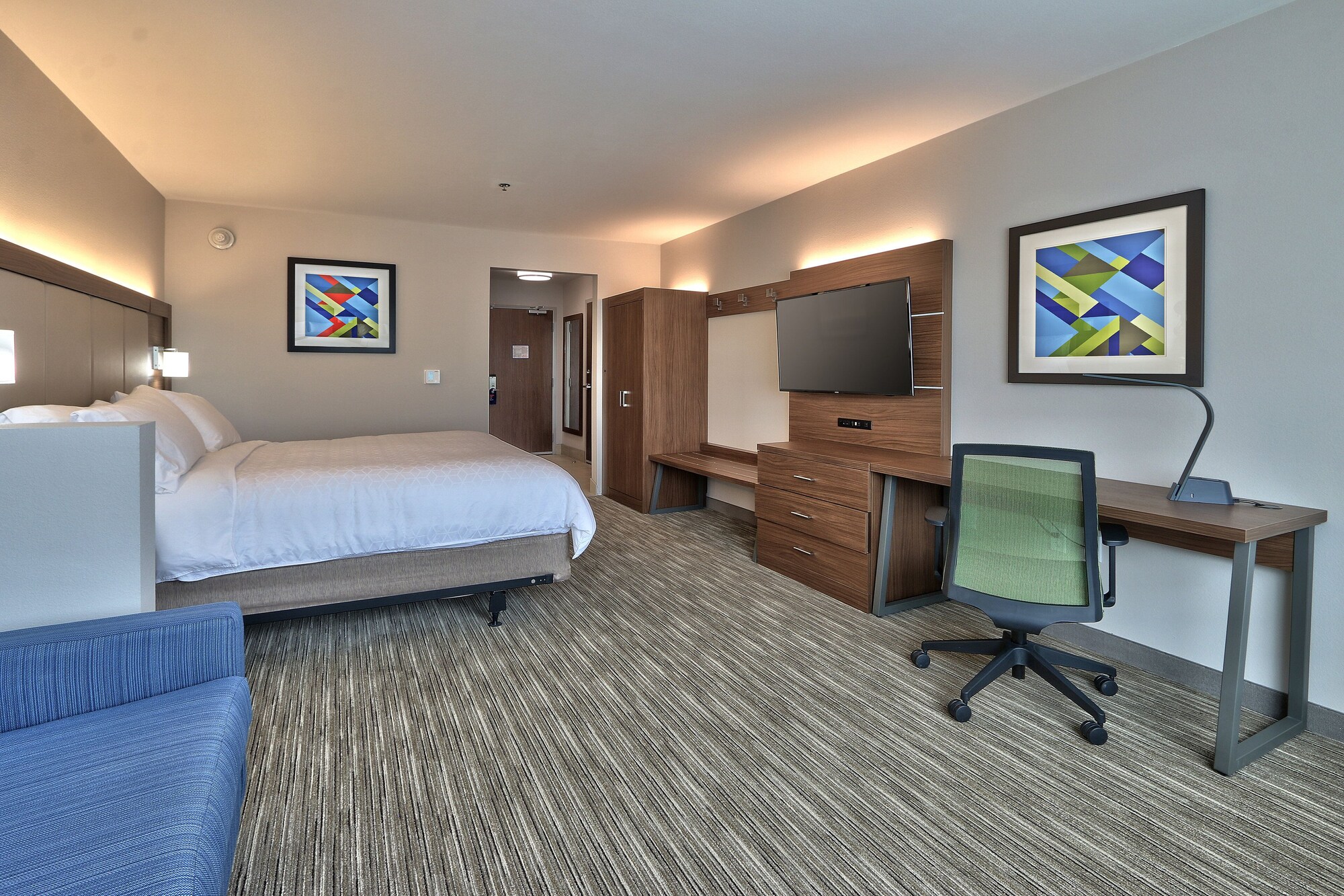 holiday inn express and suites albuquerque east an ihg hotel