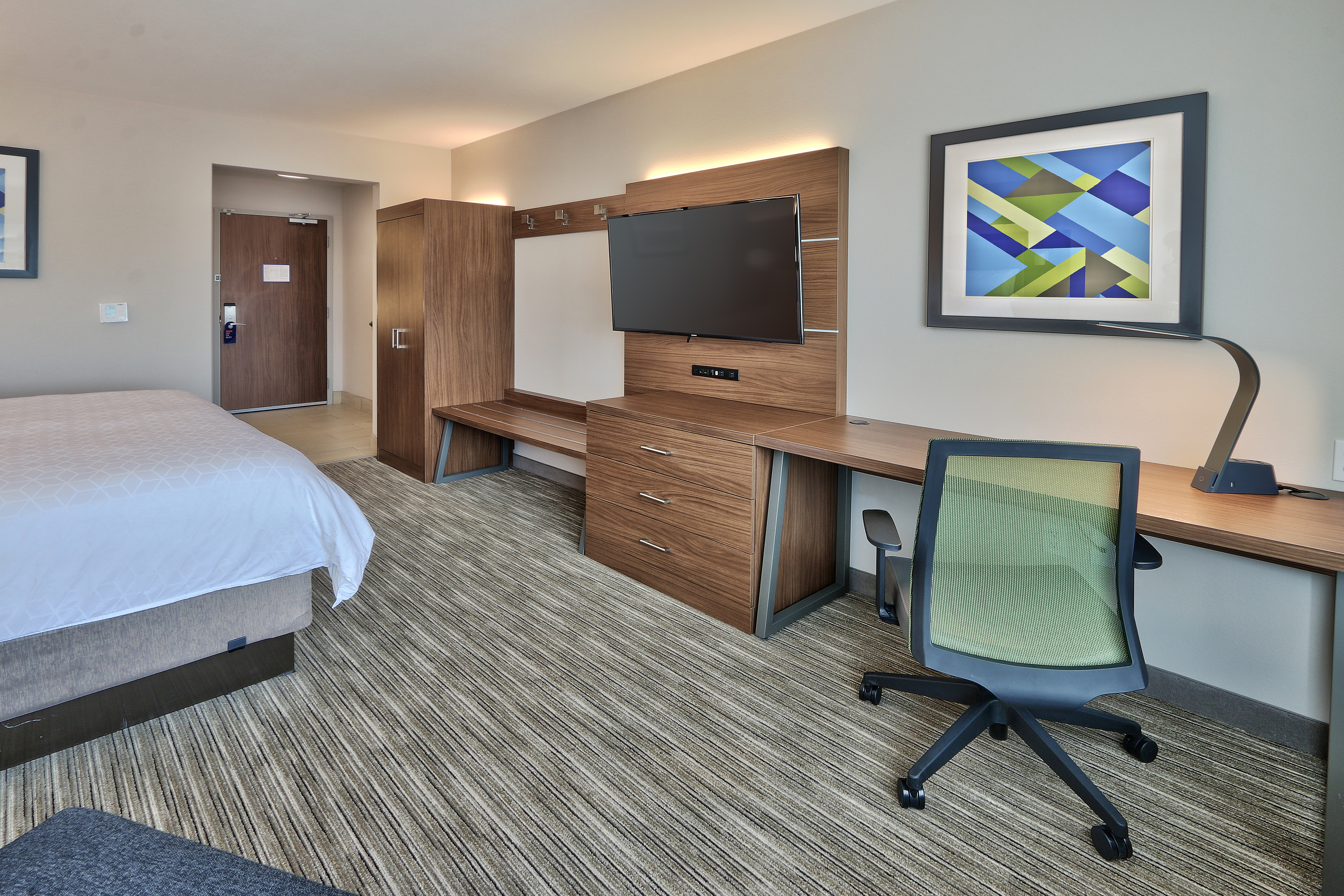 holiday inn express and suites albuquerque east an ihg hotel