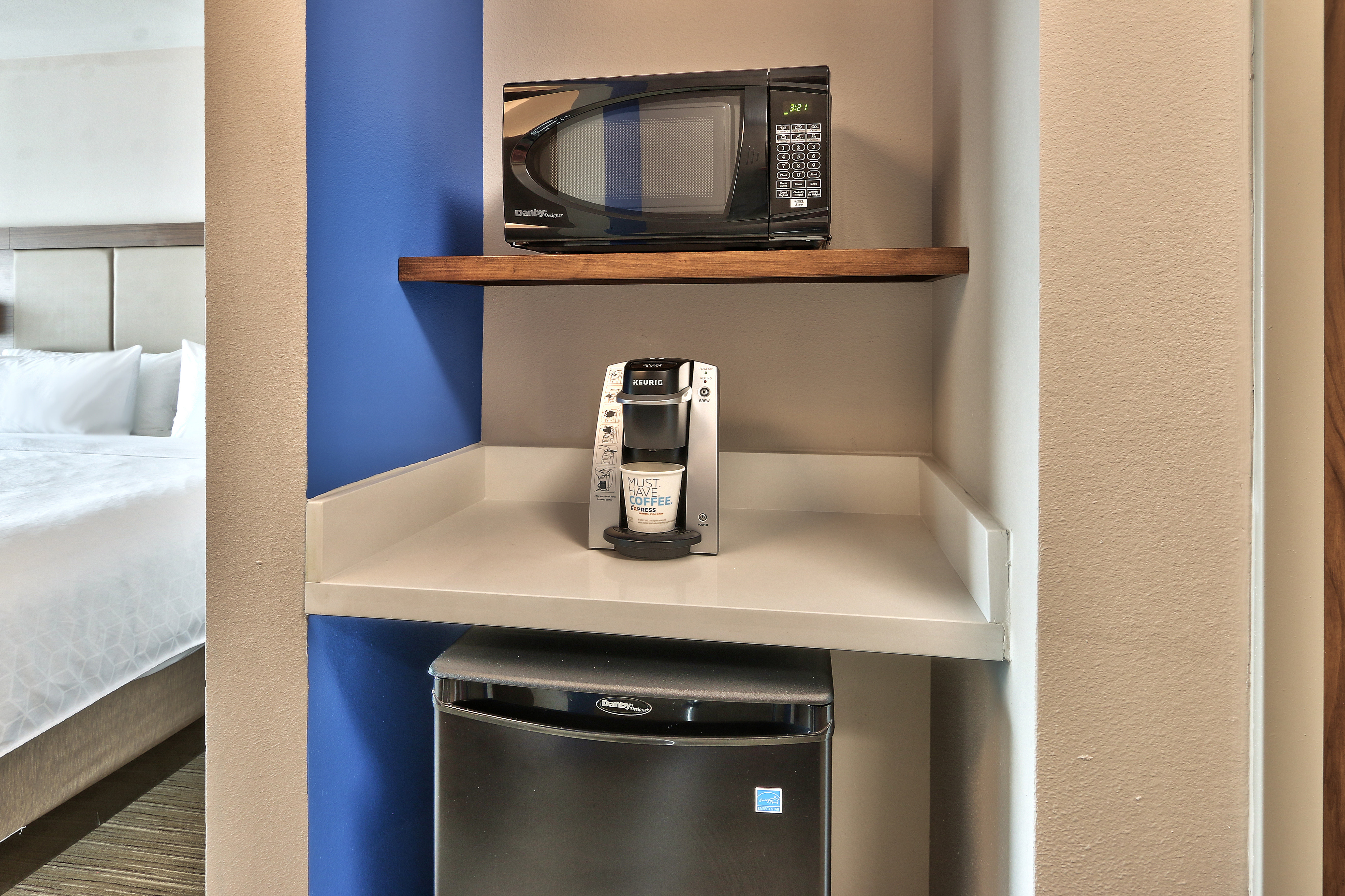 holiday inn express and suites albuquerque east an ihg hotel