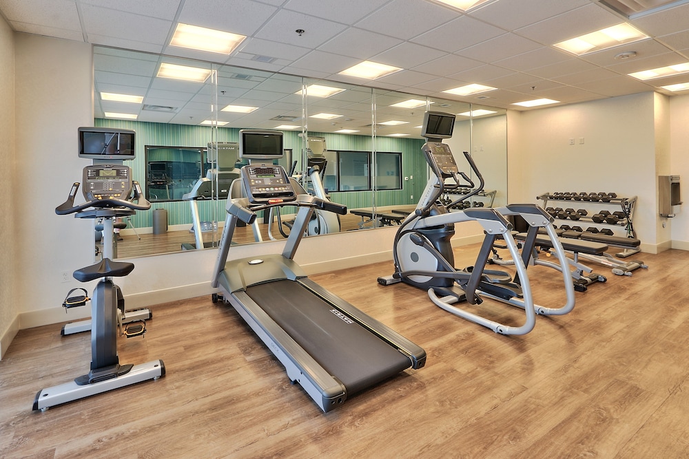 holiday inn express and suites albuquerque east an ihg hotel