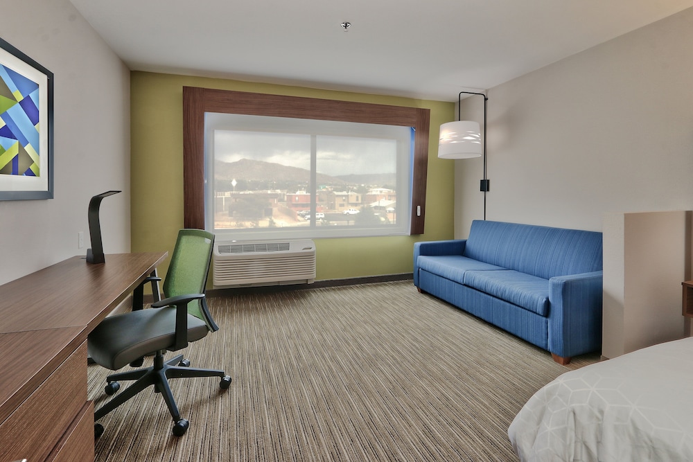 holiday inn express and suites albuquerque east an ihg hotel