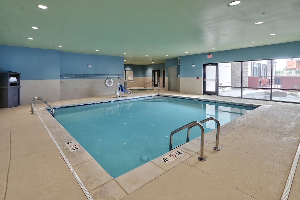holiday inn express and suites albuquerque east an ihg hotel