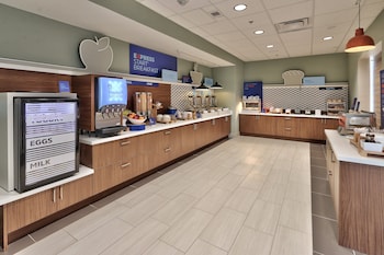 holiday inn express and suites albuquerque east an ihg hotel