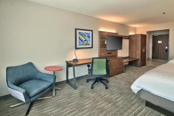 holiday inn express and suites albuquerque east an ihg hotel