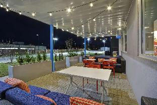 tru by hilton fort worth fossil creek