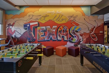 tru by hilton fort worth fossil creek