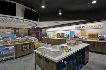 tru by hilton fort worth fossil creek