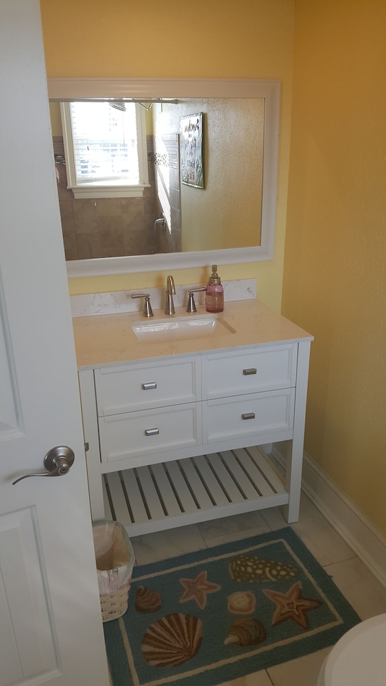 pierhouse bed and breakfast