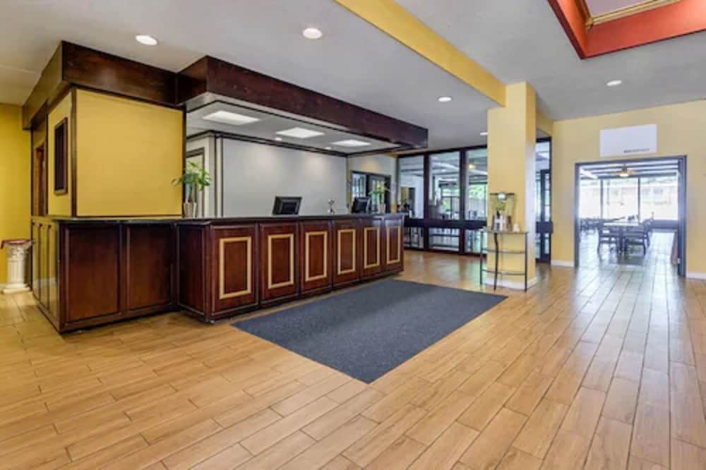 days inn and suites by wyndham lebanon pa