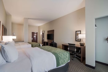 comfort inn and suites