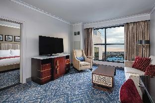 the higgins hotel new orleans curio collection by hilton