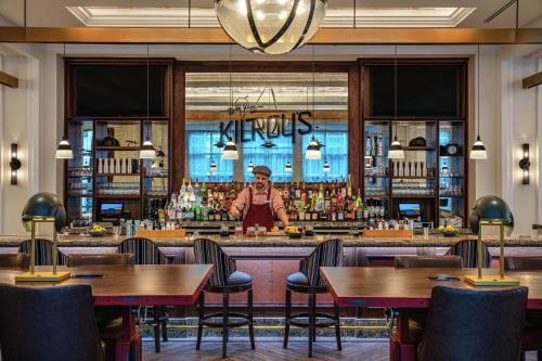 the higgins hotel new orleans curio collection by hilton