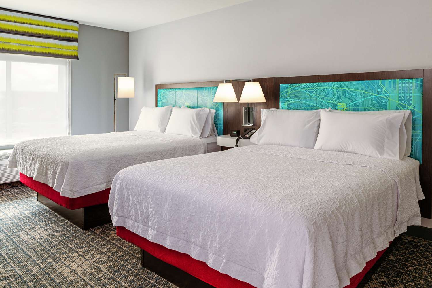 hampton inn and suites pittsburgh new stanton