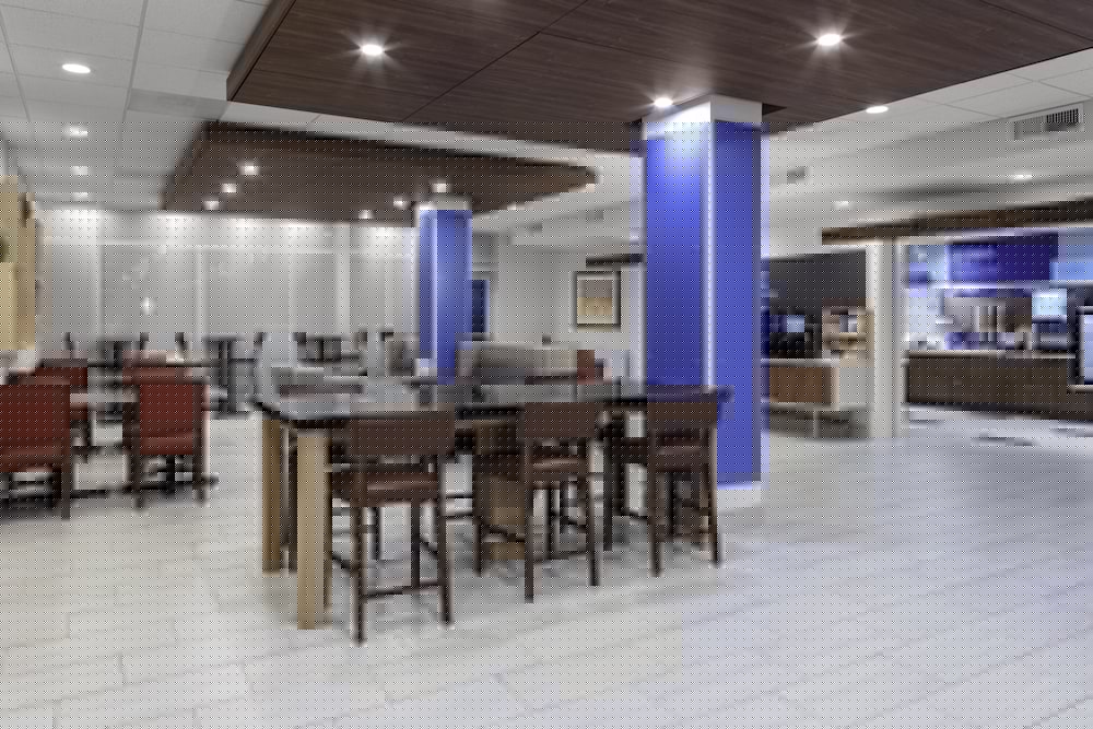 holiday inn exp and sts wilmington west medical park