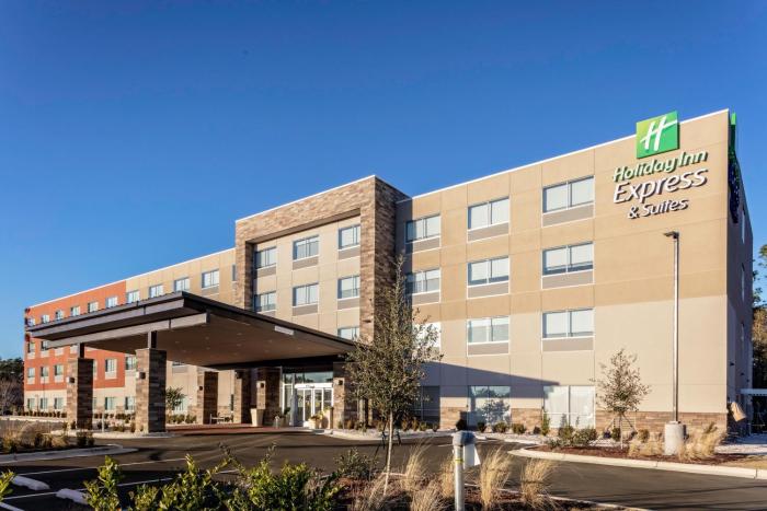 holiday inn exp and sts wilmington west medical park