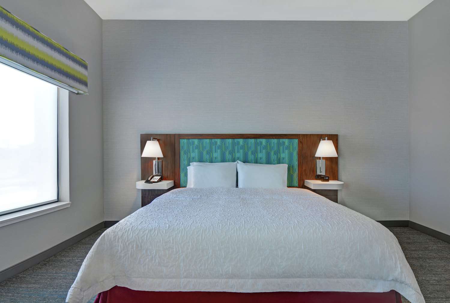 hampton inn and suites middleburg