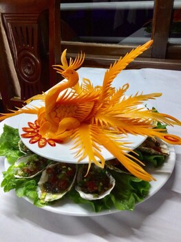 windy hotel quang binh