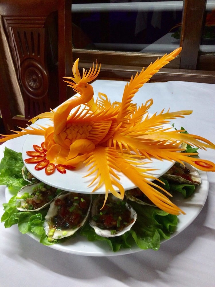 windy hotel quang binh