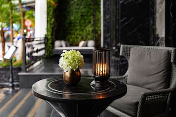la sinfonia del rey hotel and spa